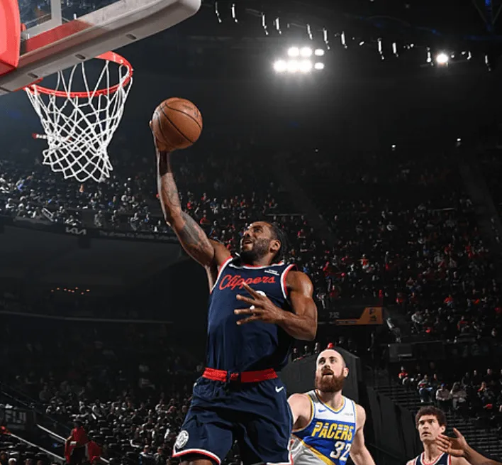 蓝鲸体育-快船第一节砍42分，第二节仅21分&amp;amp;尼德豪泽伤退后9分钟拿9分